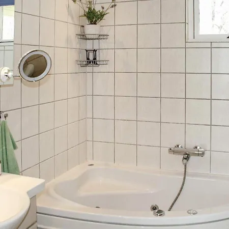 Holiday home 6 Person In Hadsund Odde